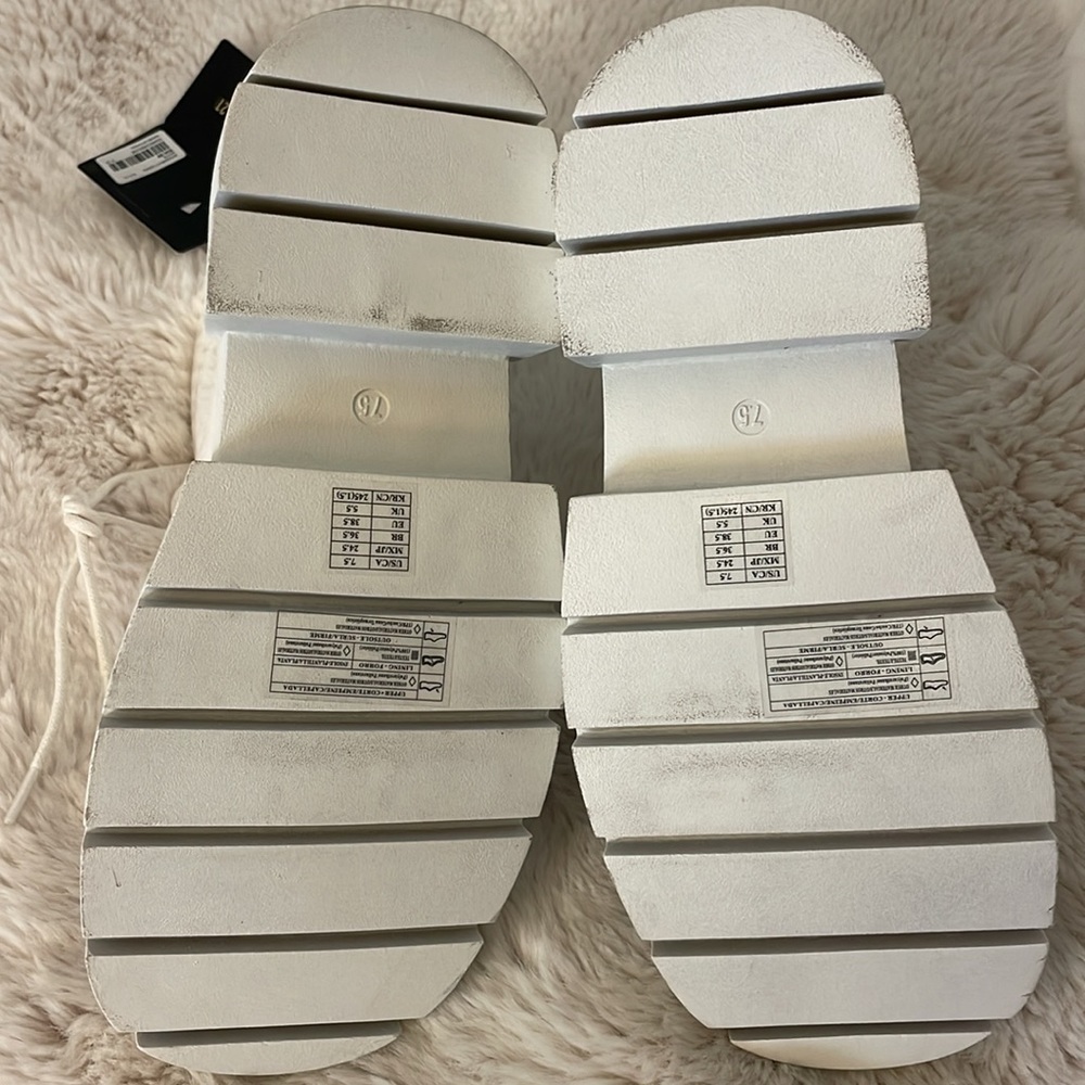 Chunky white patent lace up boots 7.5 - Picture 4 of 4